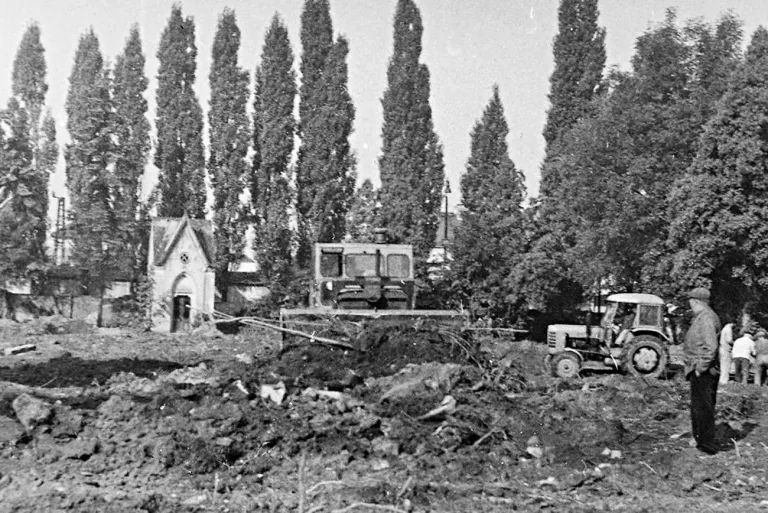 Historická fotografie zimního stadionu Nymburk