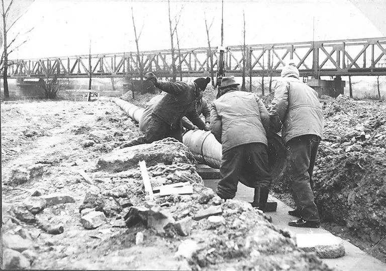 Historická fotografie zimního stadionu Nymburk